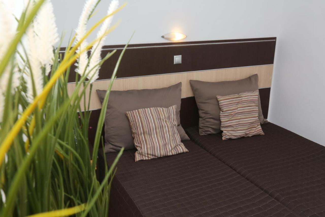 Philoxenia Boutique Suites & Studios Pefkochori Exterior photo